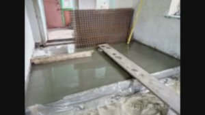 Замена полов в старом деревенском доме.