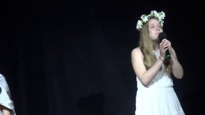 Гораций. "К Мельпомене". На латинском языке.