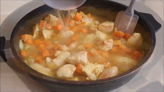 Плов с курицей и изюмом — видео рецепт простого куриного плова