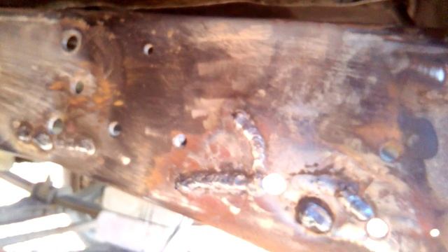 Газель рама. Заварил трещины.