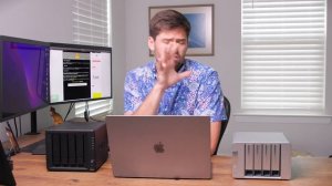 TerrraMaster F4-423 vs Synology DS923+ - Which 4 bay NAS is BEST?