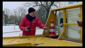 Эвакуатор Газель Некст . Обзор эвакуатора и рабочей формы эвакуаторщика .