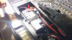 КАК правильно заменить аккумулятор на BMW X3 (F25) и прошить с помощью DELPHI / 289100 / 288B00