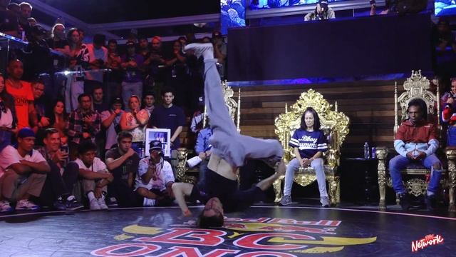 Ali Vs Run - B-Boy Top 8 - Red Bull BC One Cypher USA 2022-National Cypher-B-Boy Network смотреть онлайн