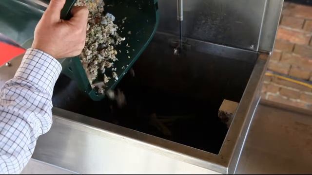 Rocket Composting Brief смотреть онлайн