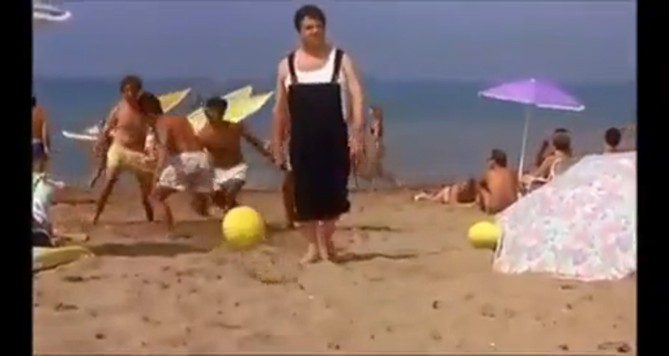 Ошибся_с_мячиком_) смотреть онлайн