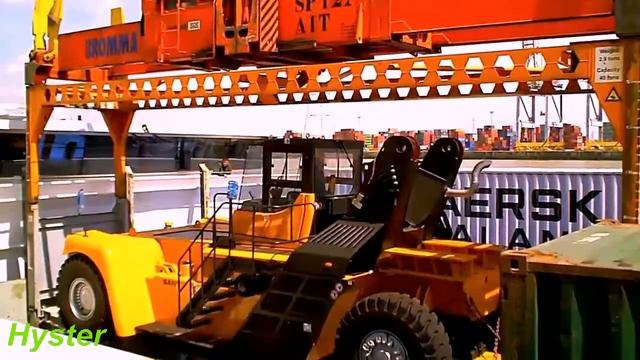 Ричстакер Hyster для контейнеров FA