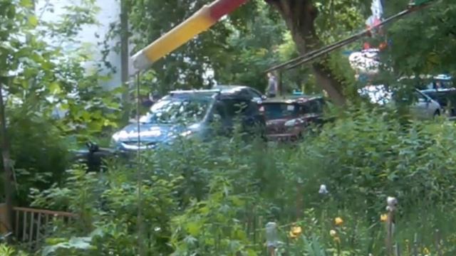 Под окном 2023 июнь 05 - 07 яндекс такси 030 526 557 647 853 854 летуны смотреть онлайн