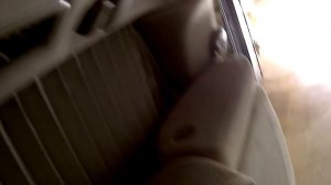 Как сложить третий ряд сидений на Тойота Альфард