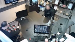 СКОЛЬКО ЛЮДЕЙ КИНУЛ ЗА НЕДЕЛЮ?   НЕ ЗНАЮ, НЕ СЧИТАЛ...