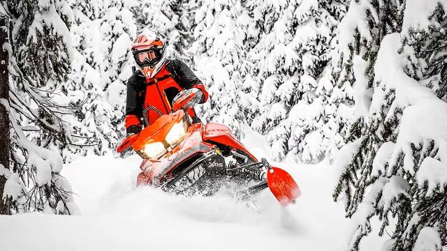 2019 Ski-Doo Backcountry X-RS смотреть онлайн