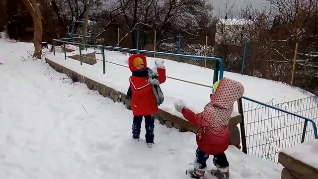 первый снег . смотреть онлайн
