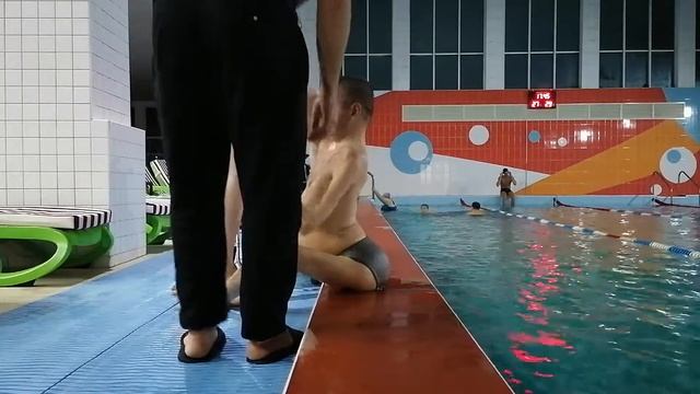 Техника выхода из бассейна / Виктор Счастливый