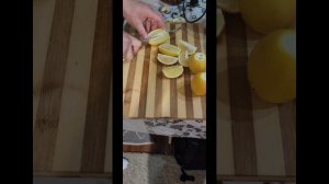 Мужское Сила!  Пчелиный мед,  Лимон, корень петрушки, корень сельдерея и грецкие орехи по желанию.