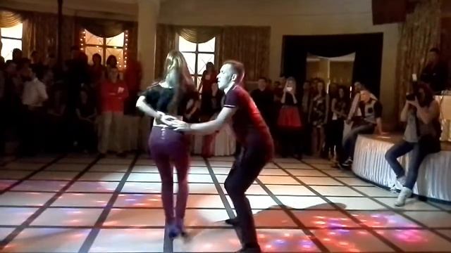 Михаил Лаптев и Евгения Стеценко смотреть онлайн