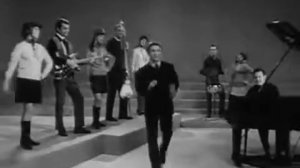 "Как хорошо быть генералом" (В.Гамалия - М.Танич)