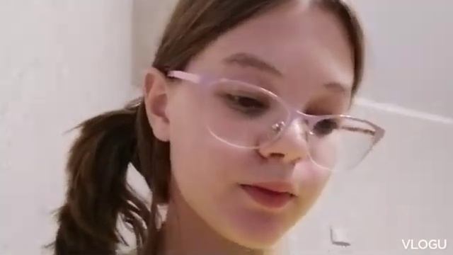 Пришлось вызвать скорую помощь ?? Артём готовит ?? Все заболели? смотреть онлайн