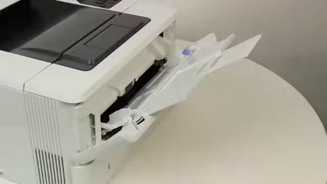 Load Paper into Tray 1 | HP LaserJet Pro M304-M305, M404-M405, MFP M329, M428-M429 Printers | HP смотреть онлайн