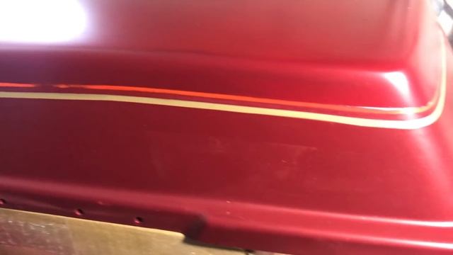 Electra Glide Реставрация, Покраска крышки кофра смотреть онлайн