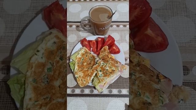 16.10 МОЙ #ппзавтрак ОВСЯНОБЛИН С ВЕТЧИНОЙ И СЫРОМ #быстро #просто #вкусно #пп #мукбанг смотреть онлайн