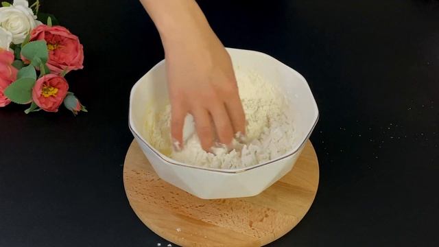 Schlagen Sie das Ei mit Milch! Sie werden vom Geschmack begeistert sein! смотреть онлайн