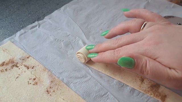 ЗАВИТУШКИ с корицей за 15 минут выпечка к чаю УШКИ из слоеного теста на скорую руку