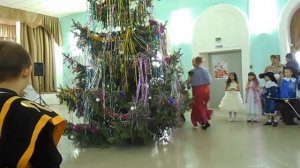 Бабки-ёжки прокрались на утренник.