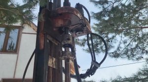 Подъем буровых штанг из скважины  Буровая Тизар!