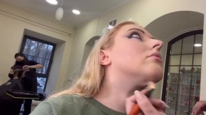 СМЫЛА МАКИЯЖ / ОПЯТЬ МАКИЯЖ АЛКАШКИ /Треш-обзор салона красоты город Харьков/Alena mi