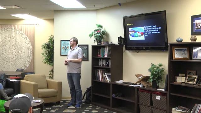 Live Green, Save Green. -Off Campus Student Services смотреть онлайн