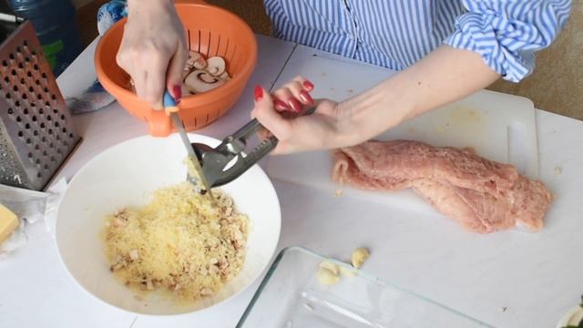 рецепт фаршированной грудки)очень нежная курица получается) смотреть онлайн