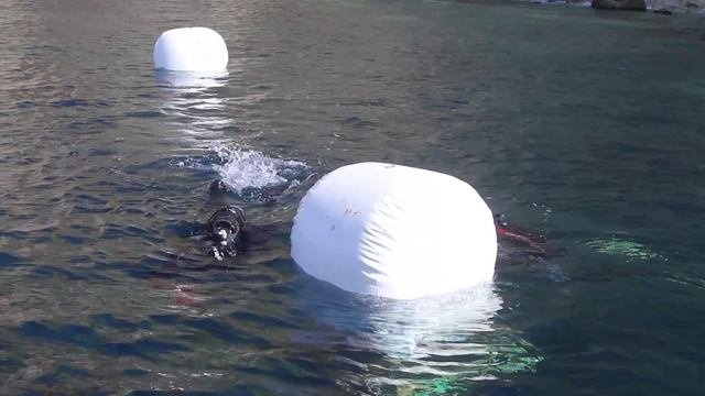 В Севастополе продолжается разминирование бухты Гильзовая