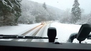 Зима уже за горами, скоро и до нас дойдёт ???. Дальнобой по Германии