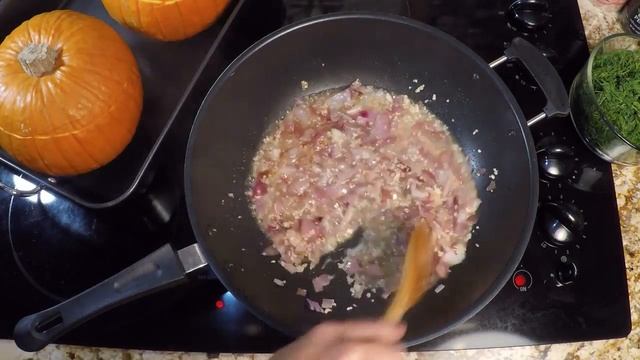 Горшочек из тыквы фаршированный курицей и овощами / Я люблю осень!! смотреть онлайн