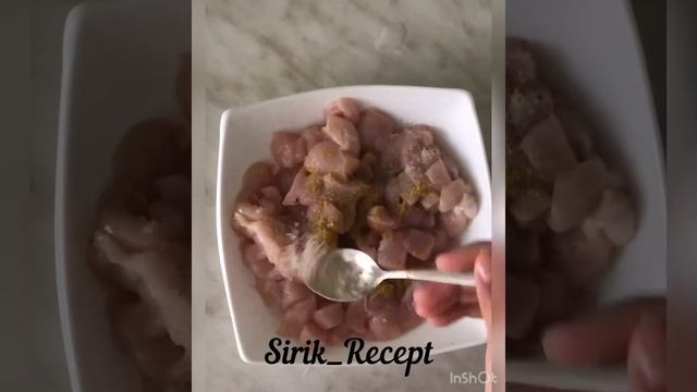 Фаршированные овощи с куриным мясом.Один из  Самых вкусных кабачковых рецепт ..