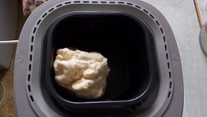 Замес теста в хлебопечке Moulinex OW1201 Neo