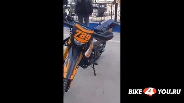 Подарок от друга ! Москва Мотоцикл Motoland BLAZER XV250 смотреть онлайн