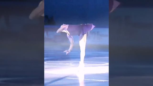 Камила Валиева🧊лети..💗#figureskating #фигурноекатание #kamilavalieva #камилавалиева