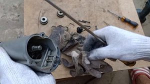 repair Makita hammer drill model HP2050