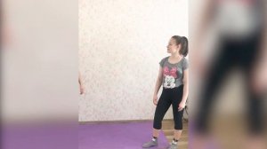 Йога Челлендж отжимания в стойке на руках от Двойняшек Светы и Наташи/ Очень сложный челлендж!