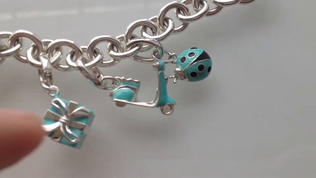 Tiffany & Co. Charm Bracelet смотреть онлайн