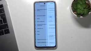 Процент заряда батареи в строке состояния Xiaomi Redmi 10