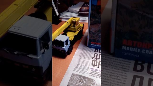 обзор на сборный автокран на базе МАЗа от AVD (часть 2 из 2) смотреть онлайн