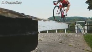 Трюки на шоссейном велике