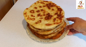 Лепёшки на сметане. Все будут ПРОСИТЬ этот РЕЦЕПТ! Необычайно вкусные лепёшки из простых продуктов!