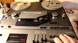 Демонстрация магнитофона Электроника 004