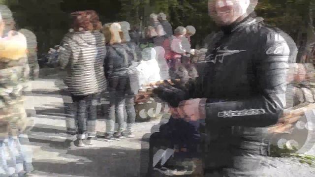 Поездка на самый длинный навесной тросовый мост Германии смотреть онлайн