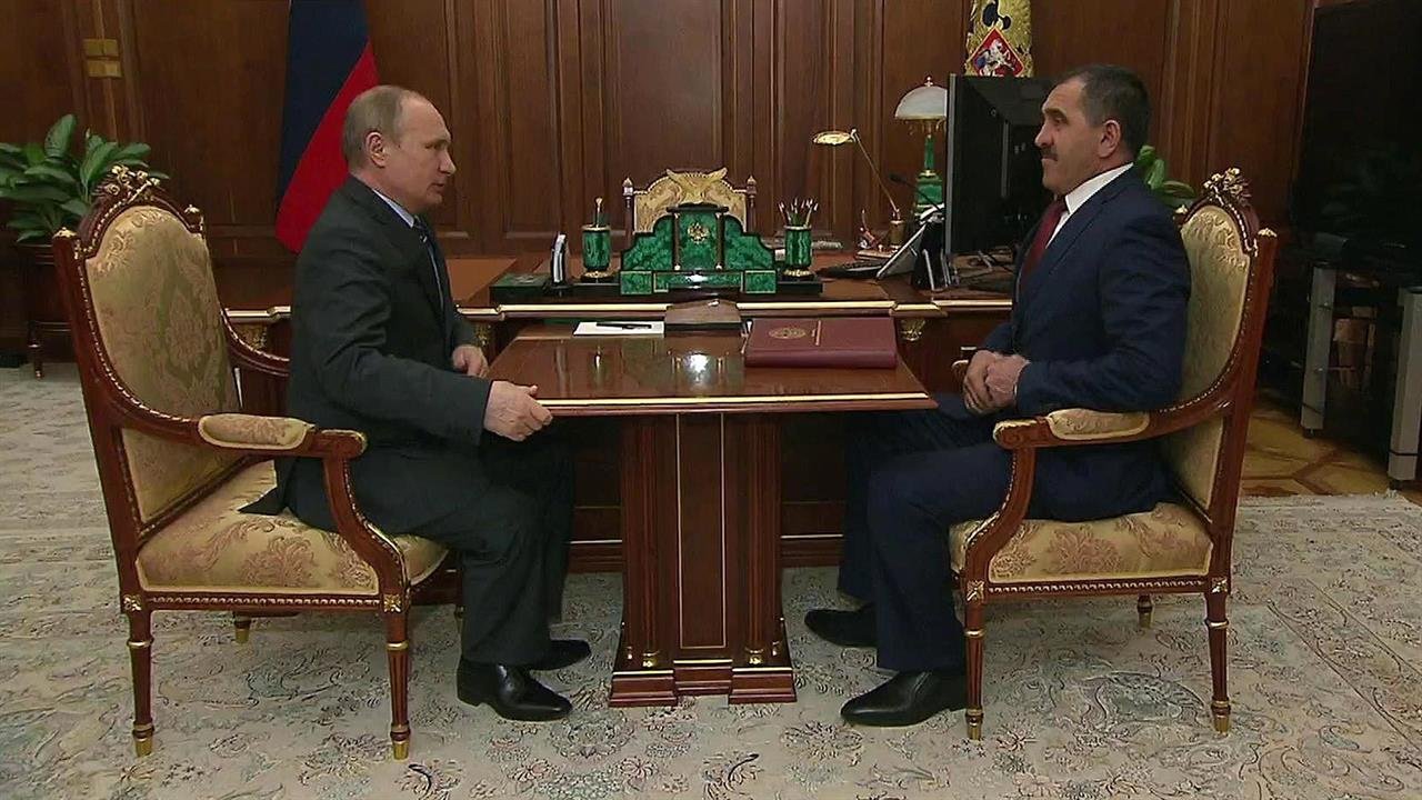 Состоялась рабочая встреча В. Путина с главой Республики Ингушетия