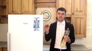 Как снять наклейку с холодильника?