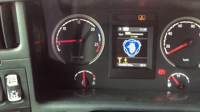 switching speeds scania p380 автомат , переключение скоростей на а/м скания обзор , коробка автомат смотреть онлайн